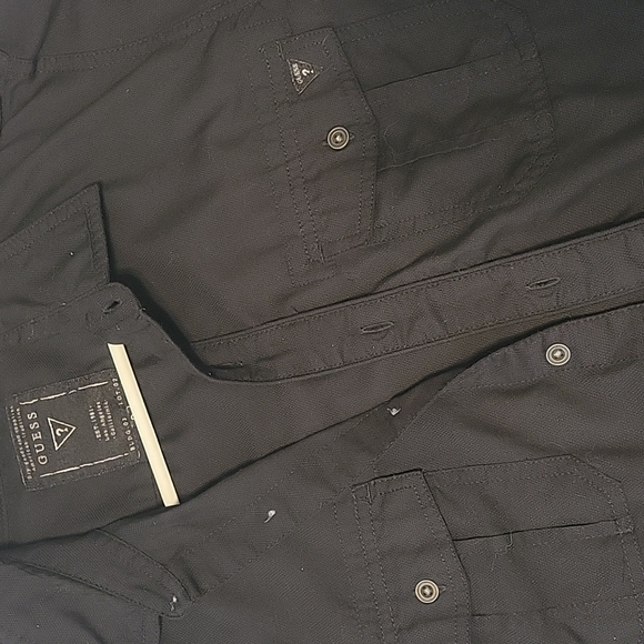 Guess Button Up Black Sm. - Picture 2 of 3